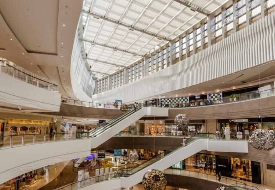 Interior de shopping center